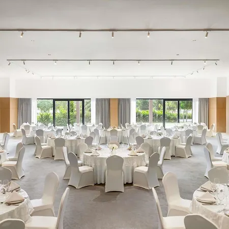Moevenpick Resort Al Marjan Island-2